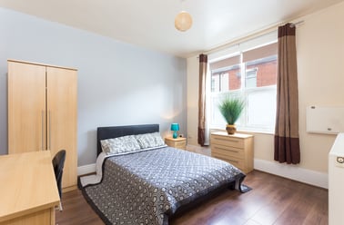 Radbourne street (includes bills), Ashbourne rd area, Derby - Image 2